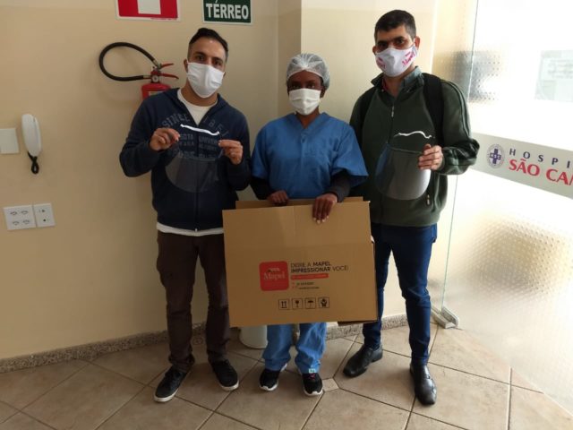 Empresa doa máscaras para profissionais do Hospital de Campanha