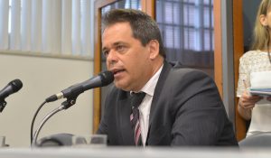 Glaycon Franco preside Comissão de Fiscalização Financeira e Orçamentária e aprova importantes projetos para Minas