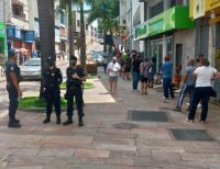 Guarda Municipal em parceria com a Vigilância Sanitária intensificam fiscalização na área central da cidade