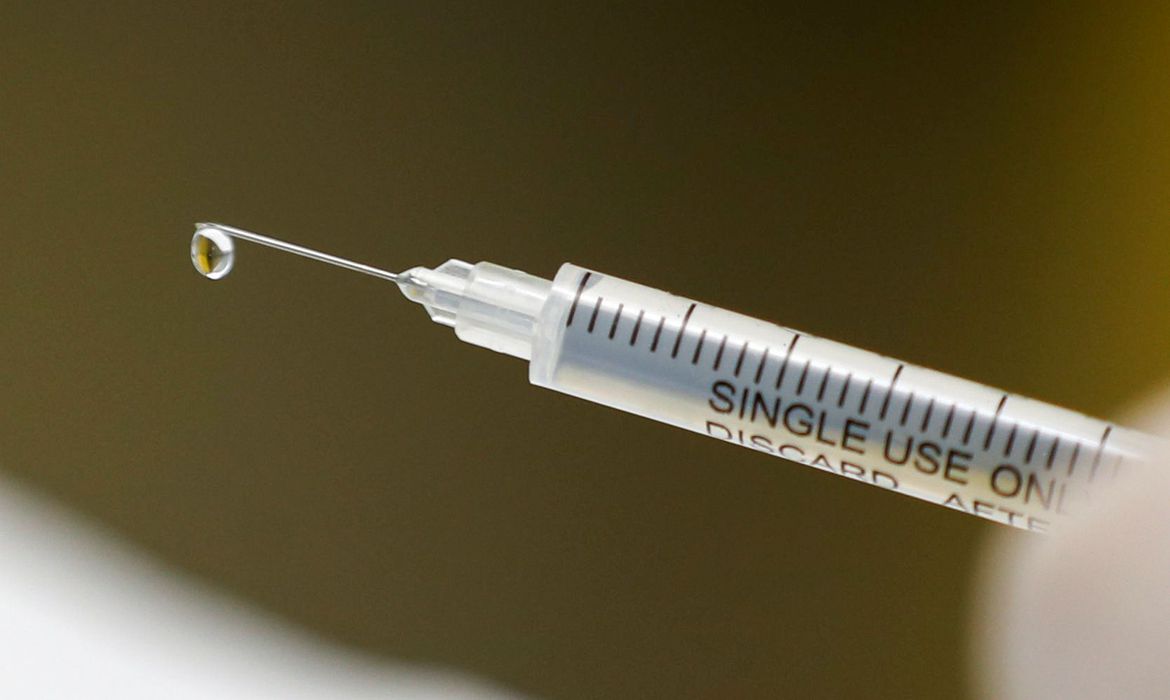 Mesmo sem data definida, município se prepara para vacinação contra Covid-19