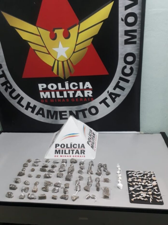 Operação da Polícia Militar apreende crack, maconha e cocaína no bairro Triângulo