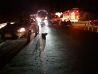 Acidente entre carro e moto deixa feridos no bairro Paulo VI