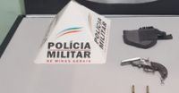 Policiais Militares apreendem garrucha e munições com jovens no bairro São João