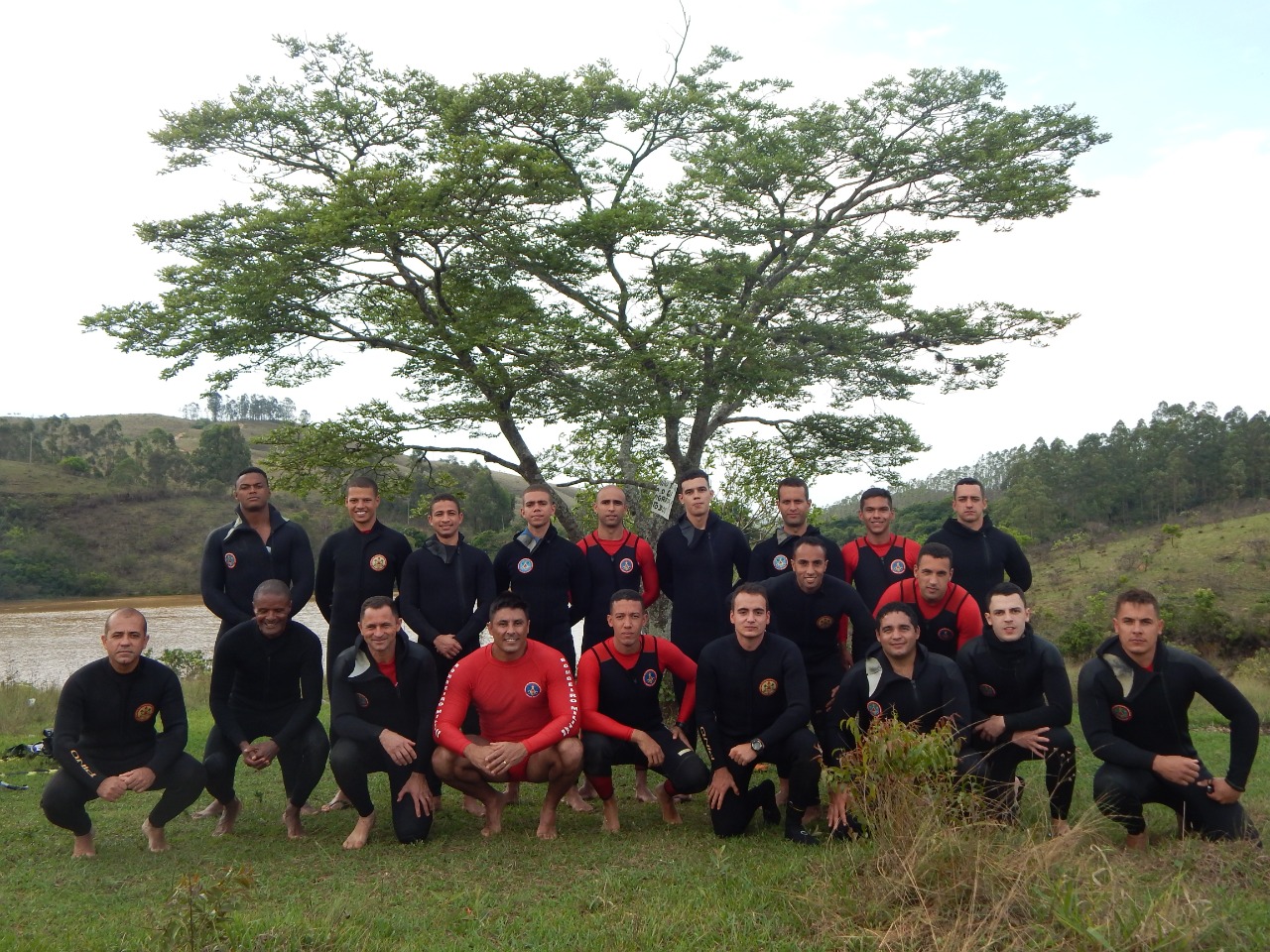 Corpo de Bombeiros realiza treinamento de mergulho em São João del-Rei e Conselheiro Lafaiete
