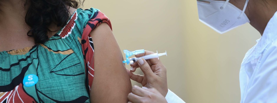 Pessoas não vacinadas têm 11 vezes mais chances de morrer por covid-19