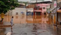 Famílias atingidas pelas enchentes em Congonhas já podem solicitar o auxílio do Programa Recomeço