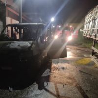 Incêndio em  veículo no bairro Santa Matilde