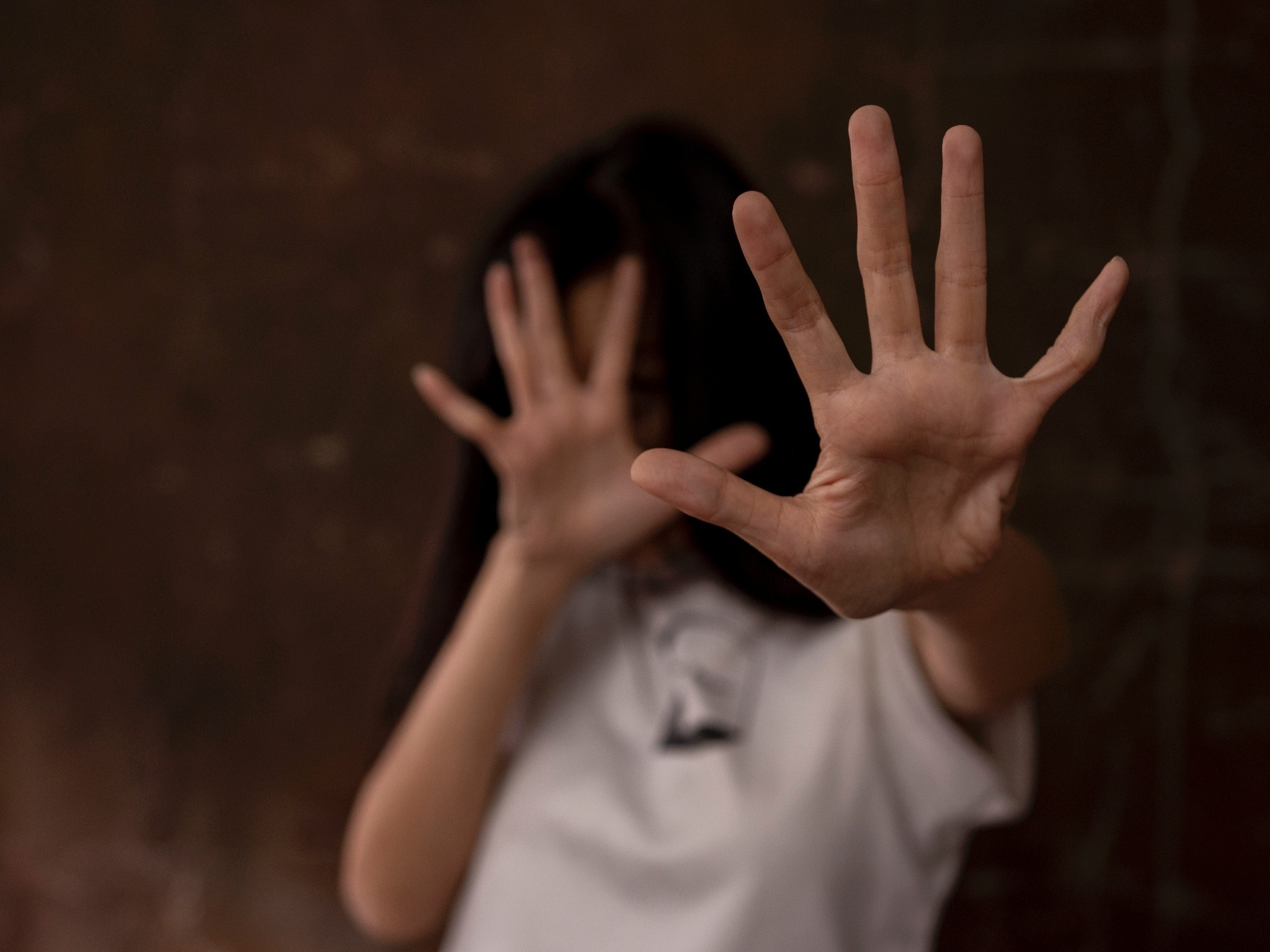 Brasil tem pelo menos sete estupros por hora; vítimas de até 14 anos são maioria