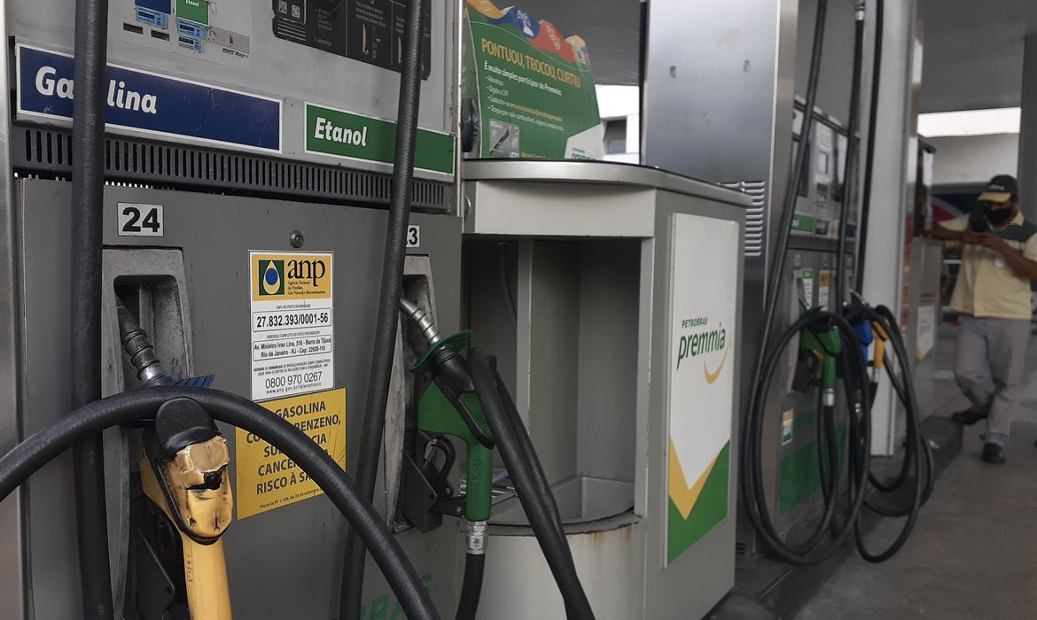 Postos anunciarão preço de combustível válido antes da redução do ICMS