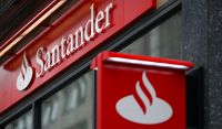 Santander amplia horário de funcionamento das agências de todo país
