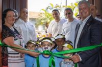 Prefeitura inaugurou nesta sexta-feira mais uma unidade educacional com a oferta de 800 vagas para crianças de 2 a 5 anos