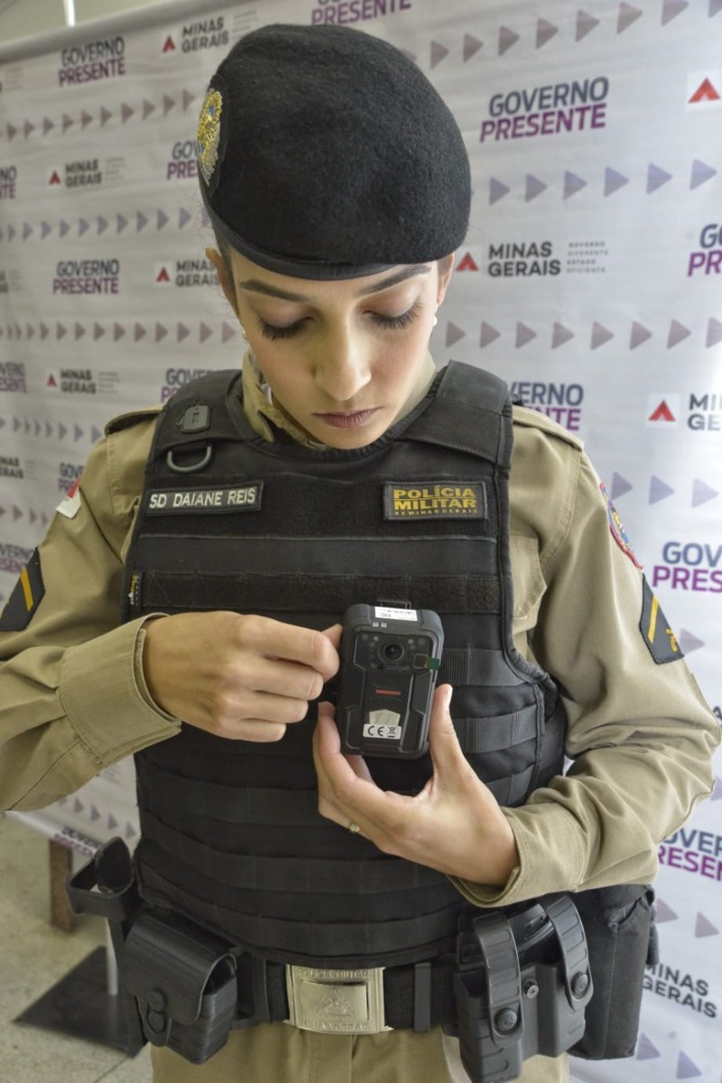 Câmeras nas fardas dos policiais militares de Minas já estão funcionando