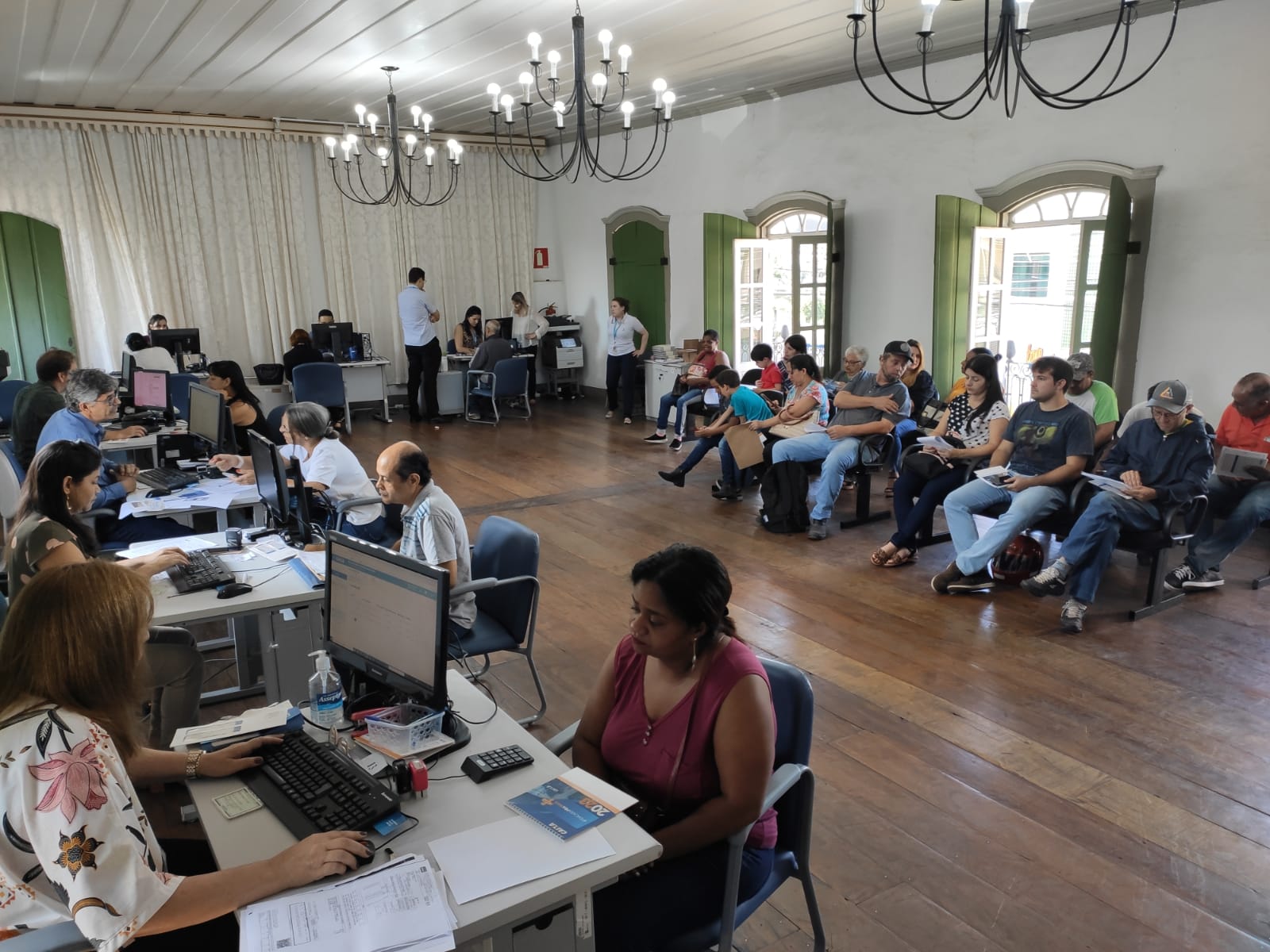 Prefeitura de Lafaiete inicia  cadastramento dos  servidores municipais para mudança de intuição bancária
