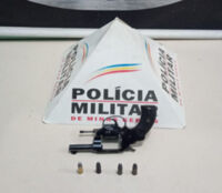 Homem é preso com arma e munições no bairro Santa Matilde em Lafaiete
