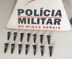 Militares apreendem maconha e cocaína em Entre Rios de Minas