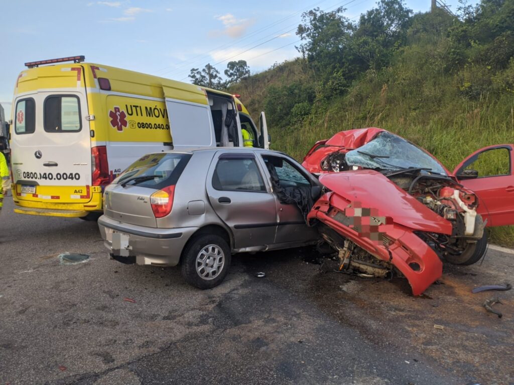 Grave acidente mata seis pessoas na BR-040, em Alfredo Vasconcelos