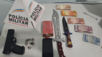 Carandaí – homem de 46 anos é preso com drogas, facão e dinheiro