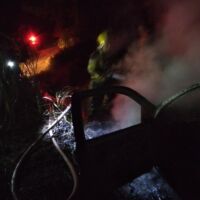 Incêndio em veículo próximo a Buarque de Macedo