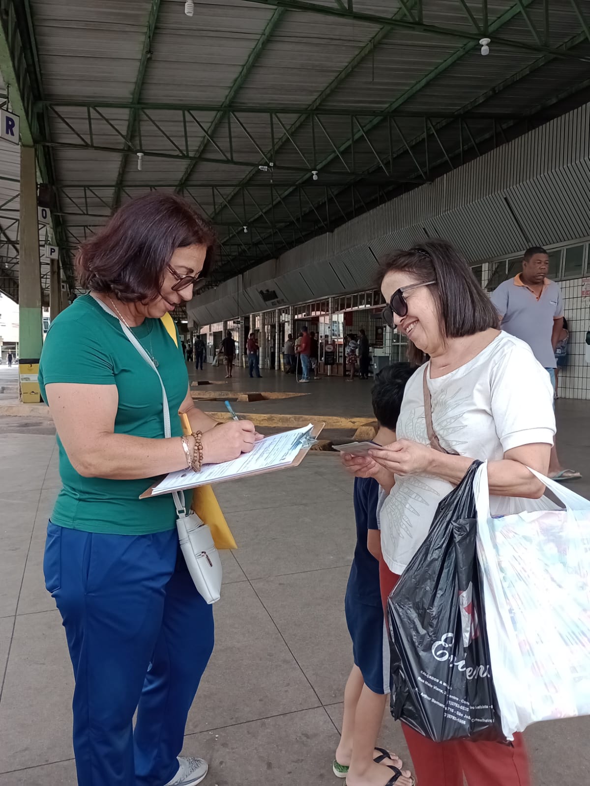 Partido CONSERVADOR coleta assinaturas para homologação e participação nas eleições  2024