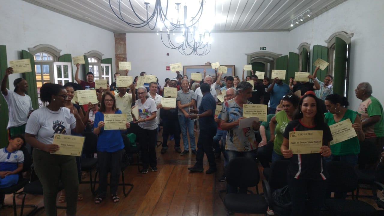 Cerimônia de entrega dos certificados para os agentes culturais contemplados com a lei Paulo Gustavo