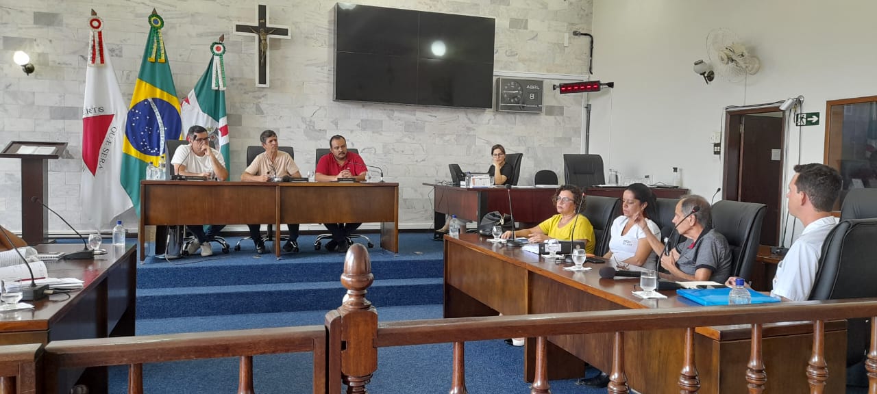 Melhorias no atendimento de hemodiálise em Lafaiete são debatidas em reunião na Câmara Municipal