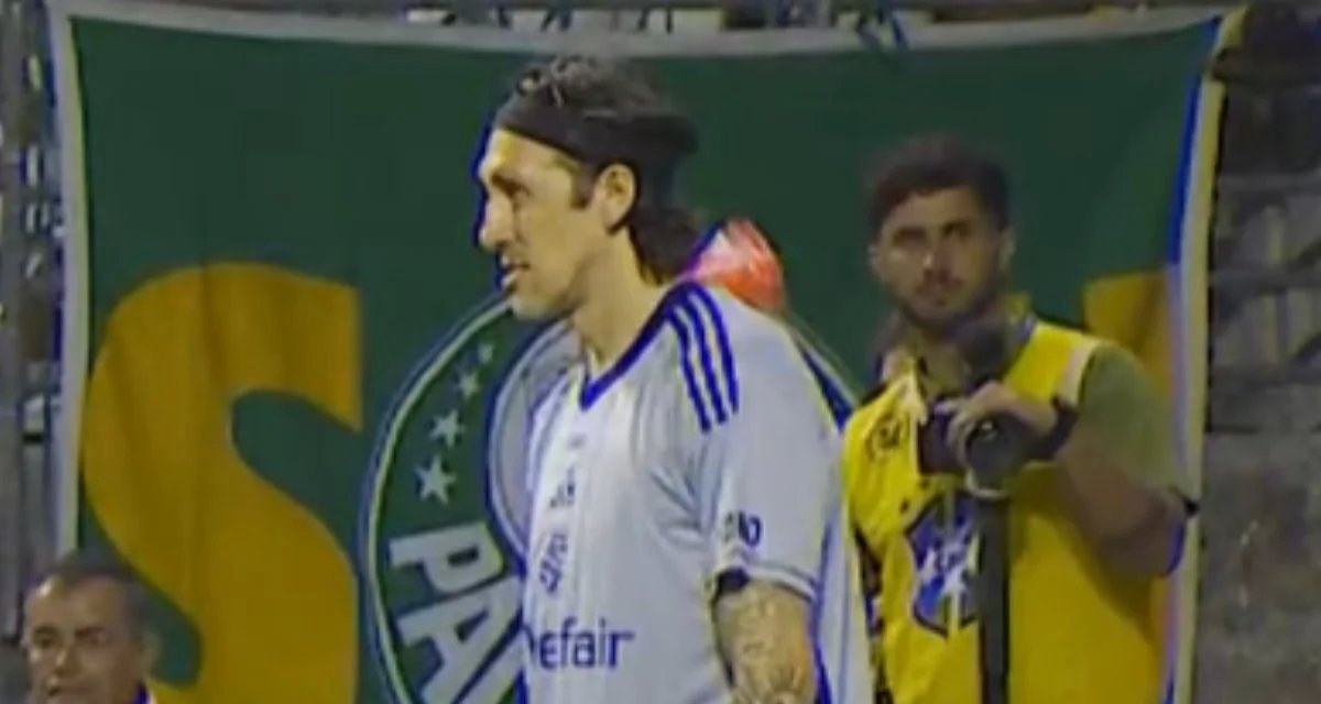 Torcedor do Palmeiras punido por garrafada em Cássio - Imagem do artigo