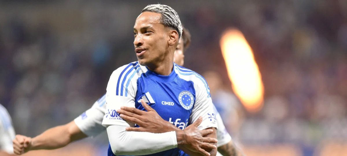 Matheus Pereira supera Alex e Montillo em jogos no Cruzeiro - Imagem do artigo