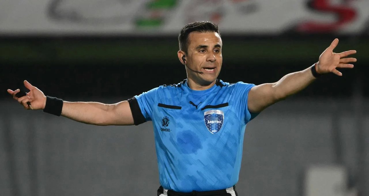 Árbitro da final da Copa Sul-Americana é Piero Maza - Imagem do artigo