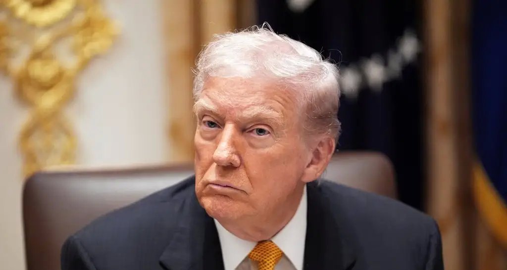 BBC pede desculpas a Trump por edição de discurso - Imagem do artigo