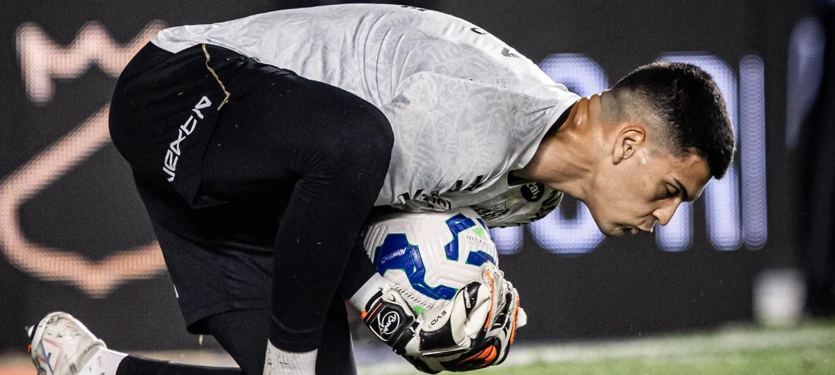 Gabriel Brazão desloca dedo e segue em Santos x Palmeiras - Imagem do artigo