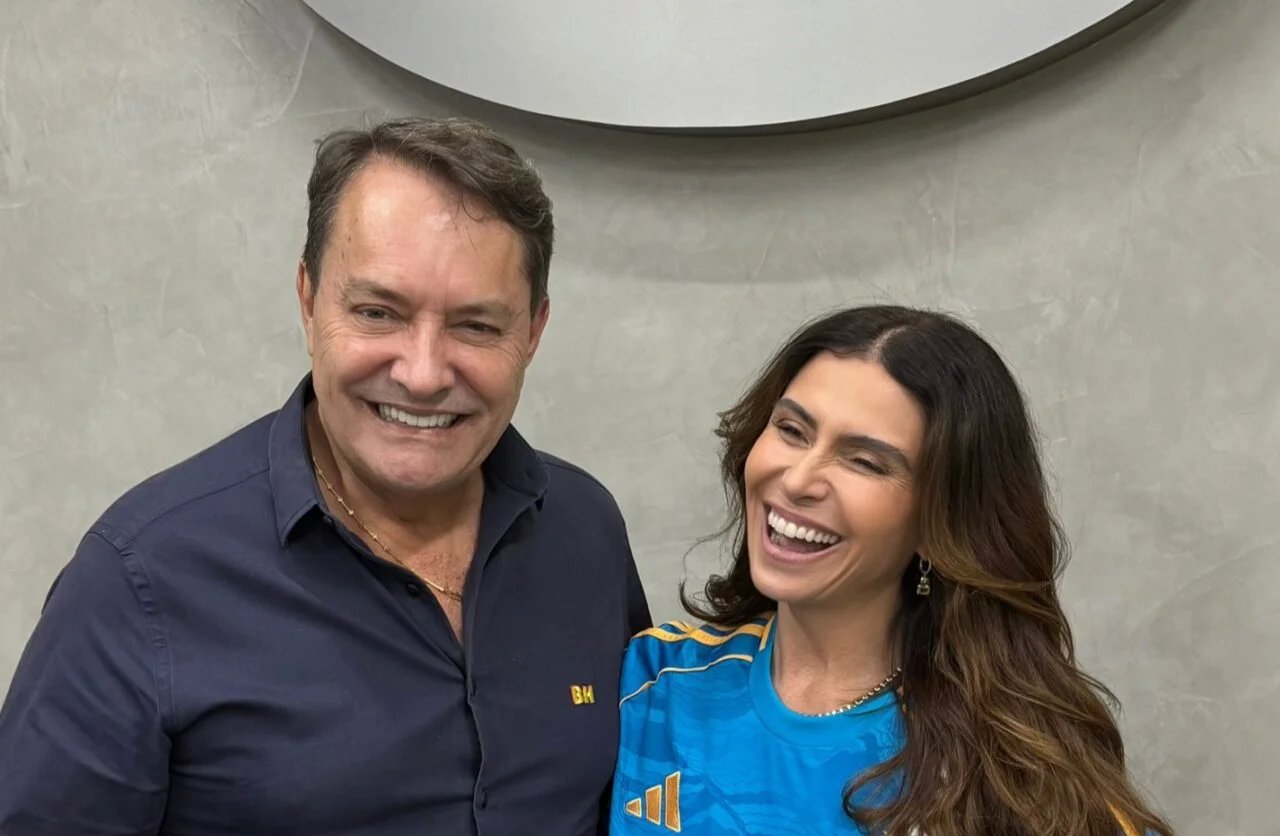 Giovanna Antonelli visita Cruzeiro e recebe camisa - Imagem do artigo