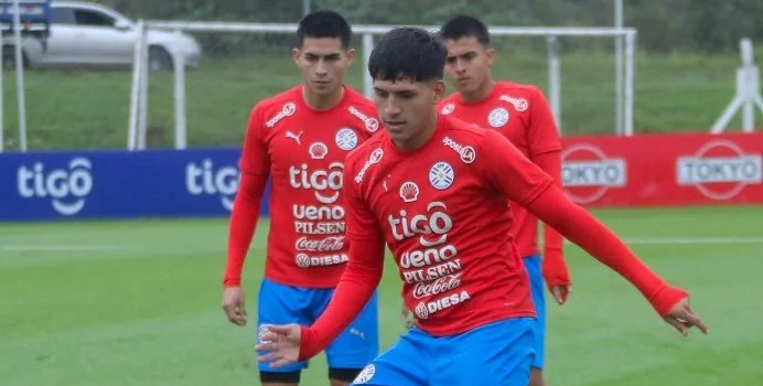 Osmar Giménez: Atlético confirma consulta por promessa - Imagem do artigo