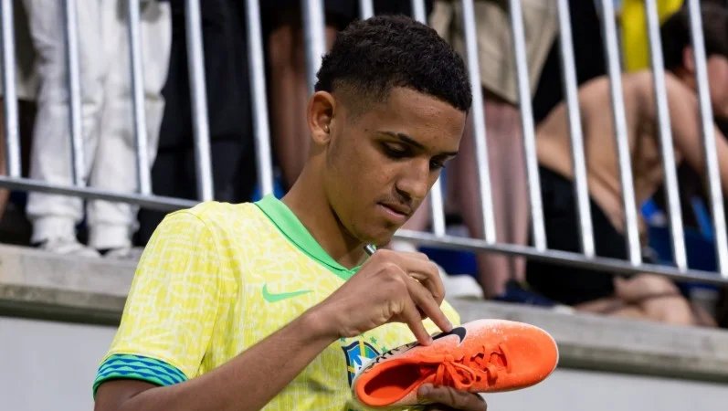Gol de Pietro Tavares vira símbolo do sonho brasileiro - Imagem do artigo