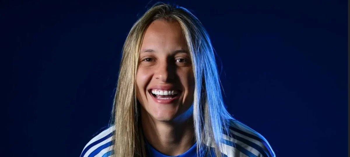 Isa Haas no Cruzeiro: Vitória Calhau pede permanência - Imagem do artigo