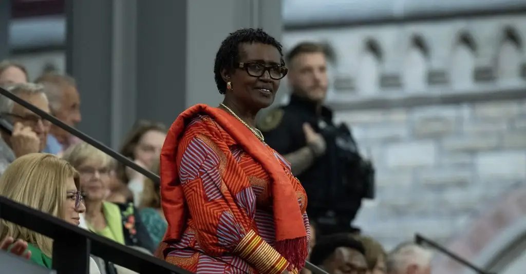 UNAIDS cobra Canadá por cortes em saúde global - Imagem do artigo