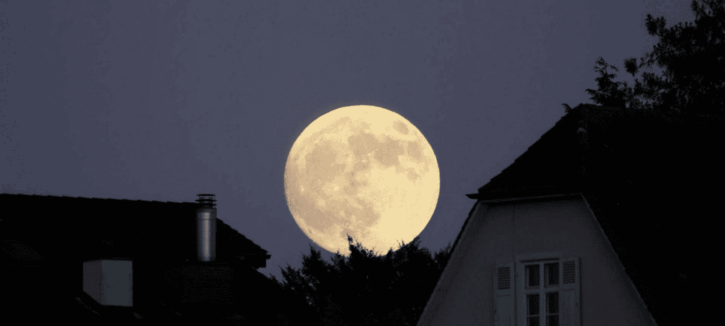 Foto da Lua com celular: entenda por que é tão difícil - Imagem do artigo original