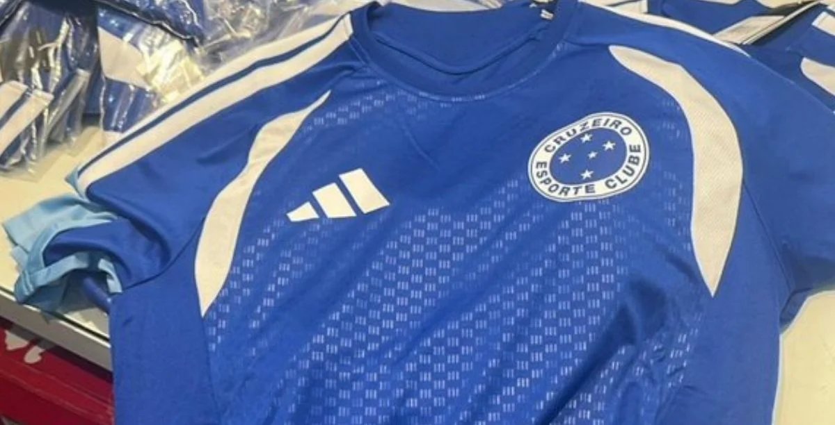 Camisa de treino do Cruzeiro 2026 vaza nas redes sociais - Imagem do artigo