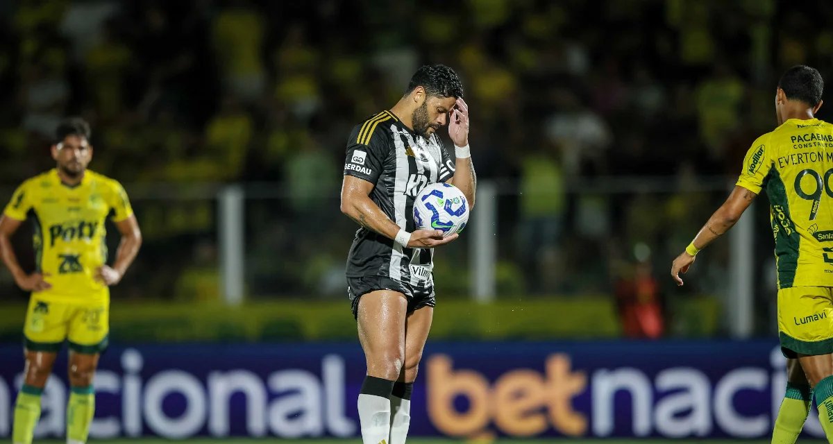 Atlético teve o menor número de pênaltis no Brasileirão 2025 - Imagem do artigo