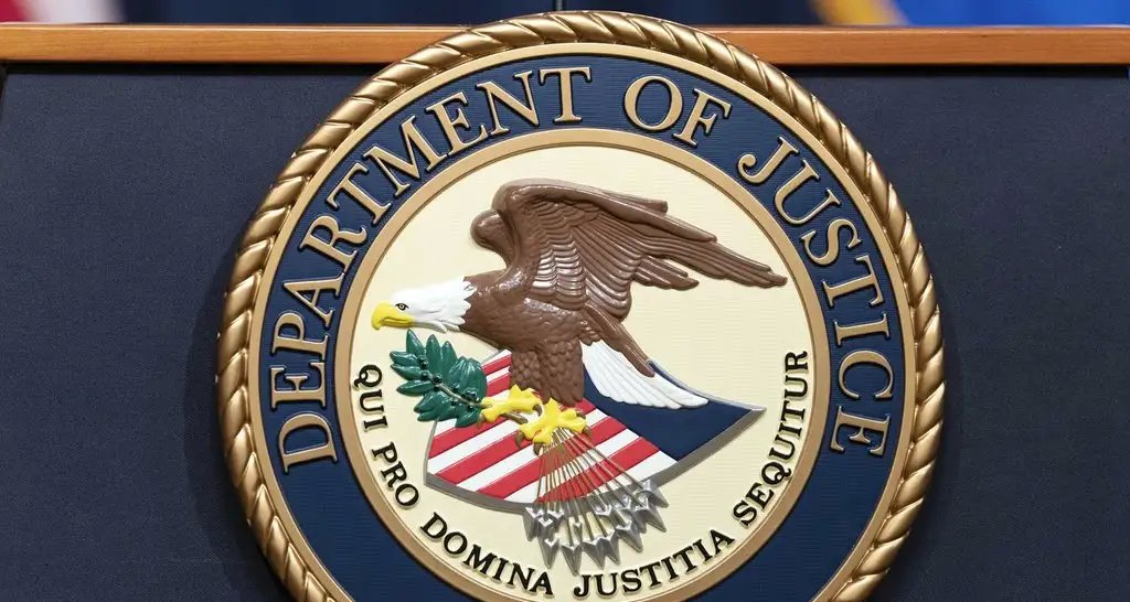 Arquivos de Jeffrey Epstein somem do site do DOJ - Imagem do artigo
