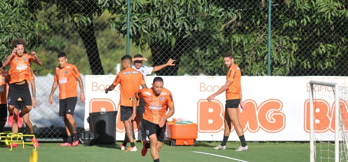 Ricardo Oliveira revela quase acerto com Real Madrid - Imagem do artigo