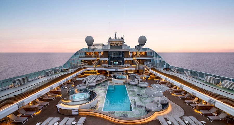 Oceania Cruises torna cruzeiros exclusivos para adultos - Imagem do artigo