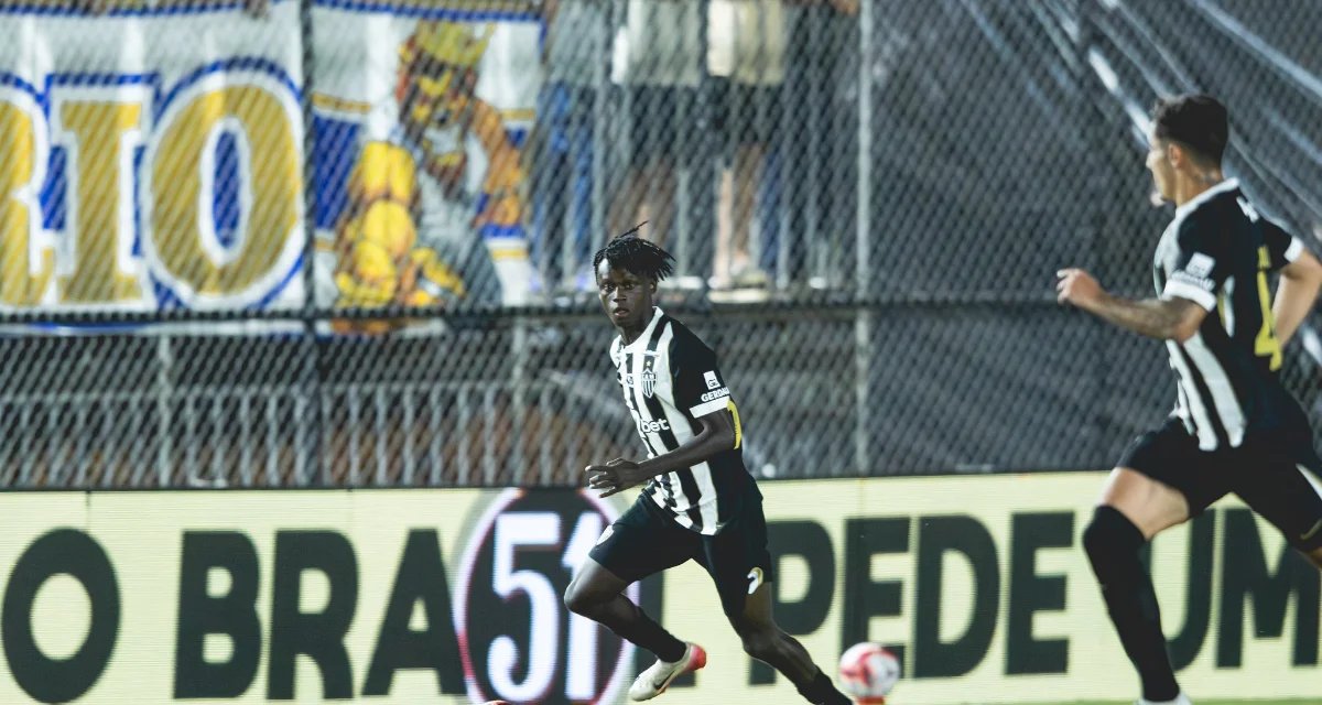 Mamady Cissé faz estreia histórica pelo Atlético - Imagem do artigo