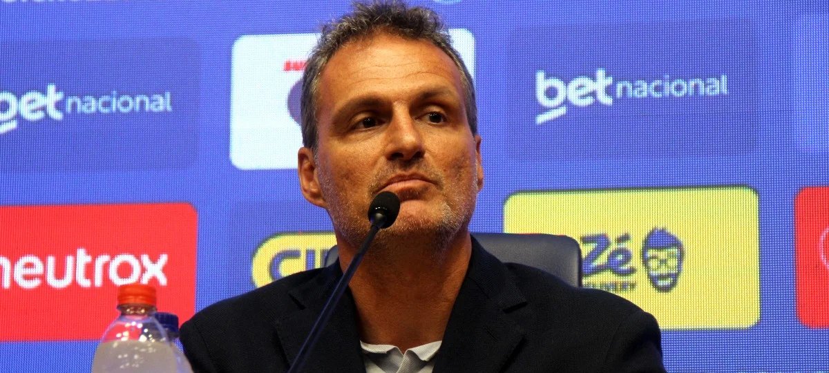 Walace pode deixar o Cruzeiro após sondagens, diz diretor - Imagem do artigo