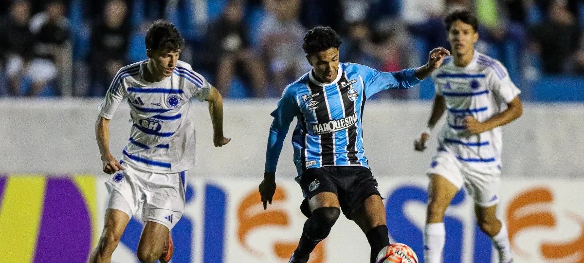 Cruzeiro vence Grêmio e vai à final da Copinha - Imagem do artigo