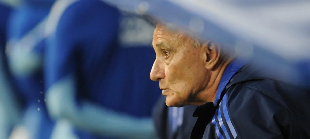 Derrota do Cruzeiro para o Democrata é injusta, avalia Tite - Imagem do artigo
