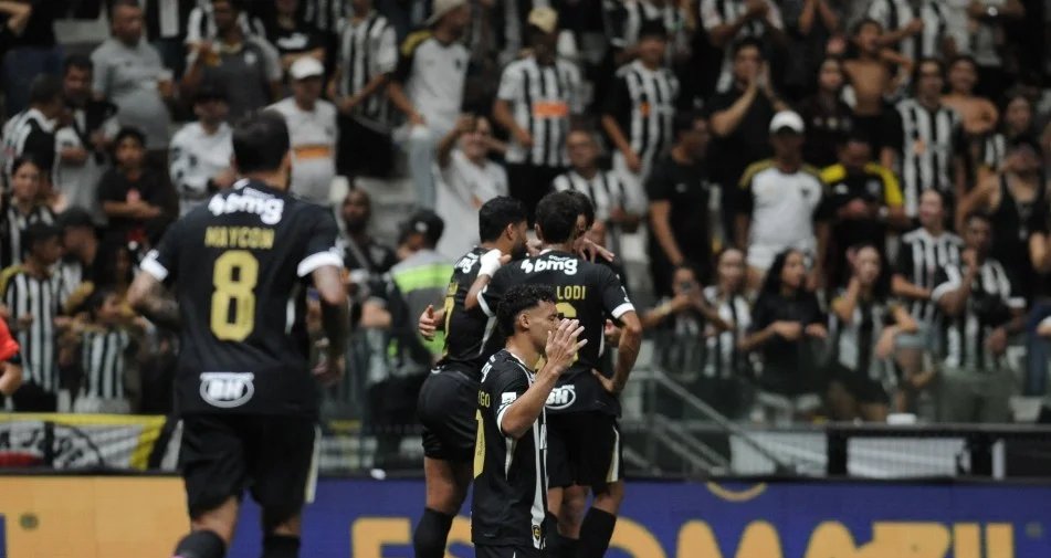 Maycon projeta Atlético protagonista após empate com Palmeiras - Imagem do artigo