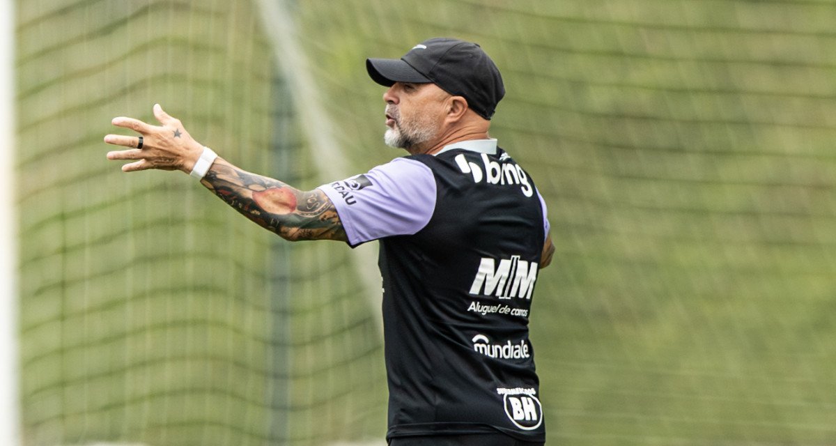 Atlético poupa Hulk e reforço contra o Pouso Alegre - Imagem do artigo