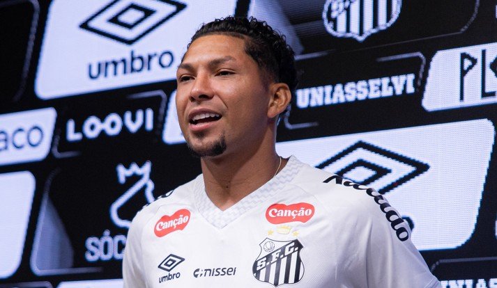 Rony no Santos: torcida aplaude entrega na estreia - Imagem do artigo