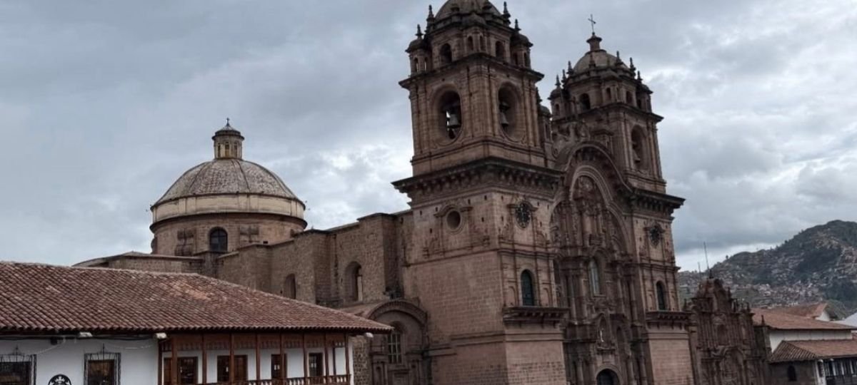 Gustavo Scarpa visita Cusco durante folga no Atlético - Imagem do artigo