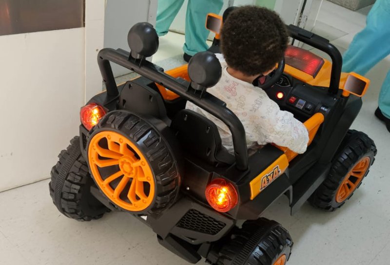 Hospital João XXIII leva crianças em carrinho elétrico - Imagem do artigo original